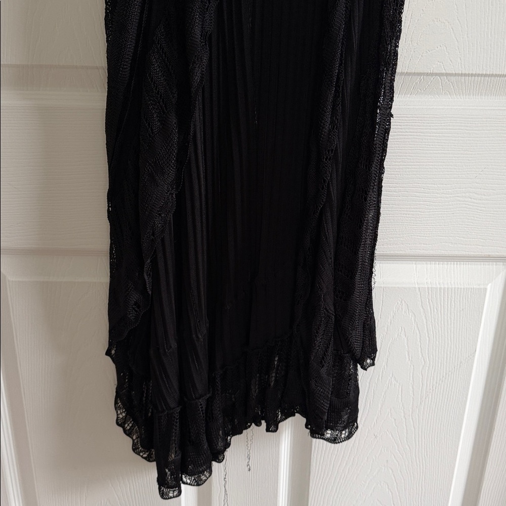 Guess Black High Slit Sultry Maxi Skirt Size XS - Picture 6 of 9